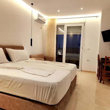 Luxury And Cozy 150 Meters From The Beach, 750 Meters From Lungo Mare